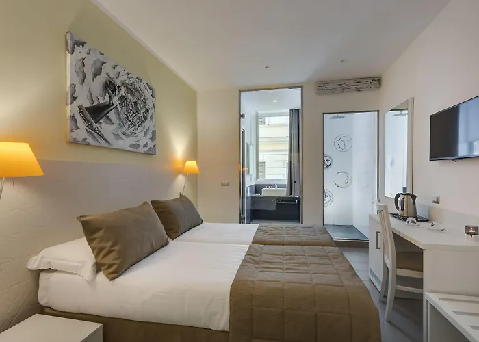 Trevi Palace 3* Рим